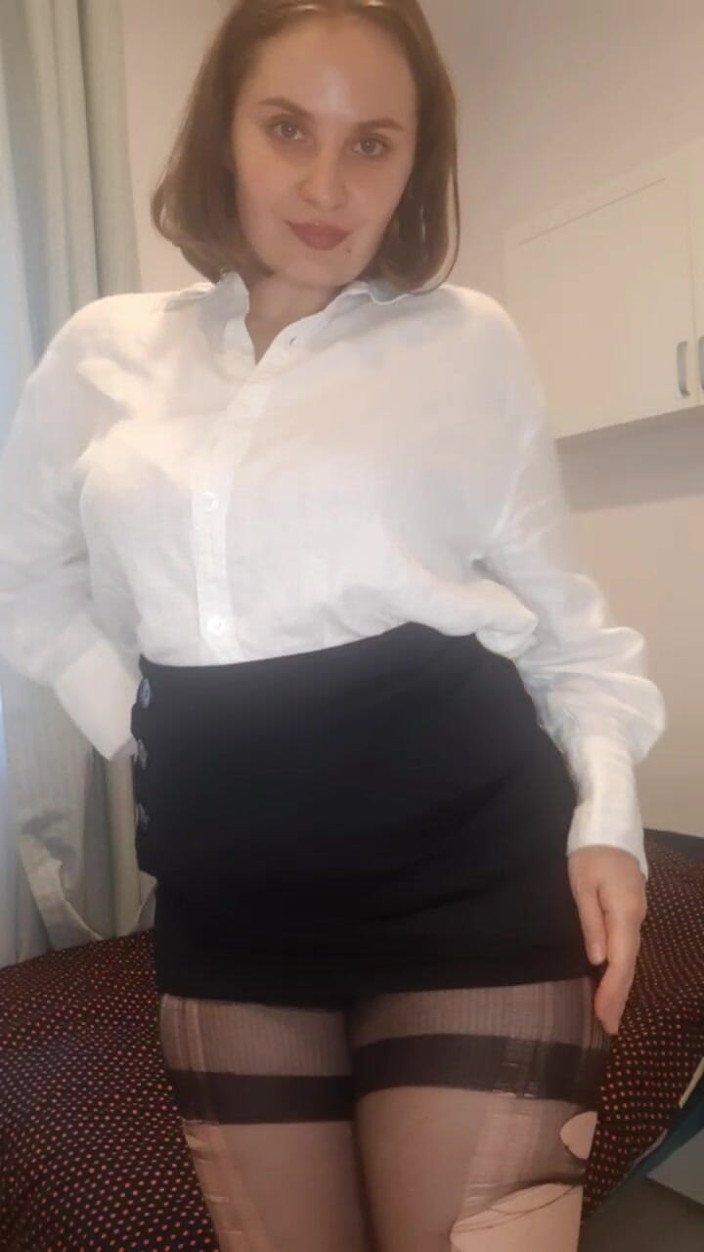 withcymommi: Easy Strip and Tease with Your Lingerie