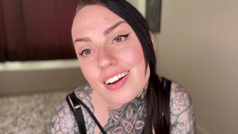 Miss Valentina: 옆집 마누라 JOI 2