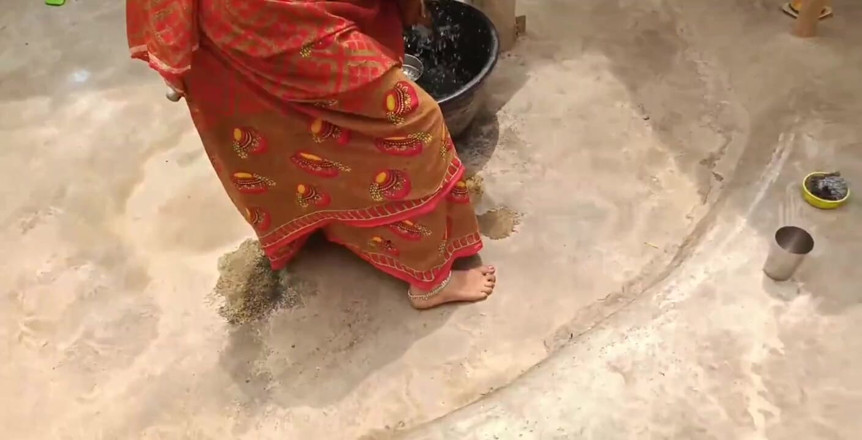 Kumari sushma: Desi vesnice Bhabhi Pissing Hot Video