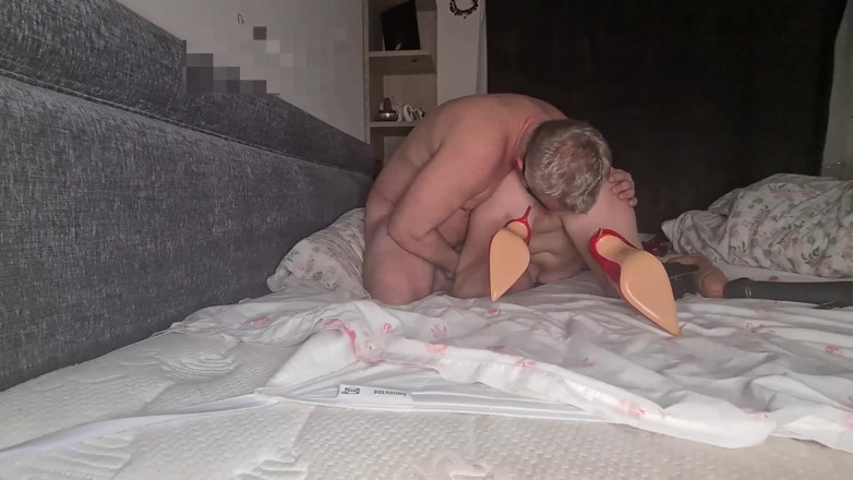 Anal Fetish Couple: Дружина і чоловік облизують свої дупи і дійсно насолоджуються цим, частина 1