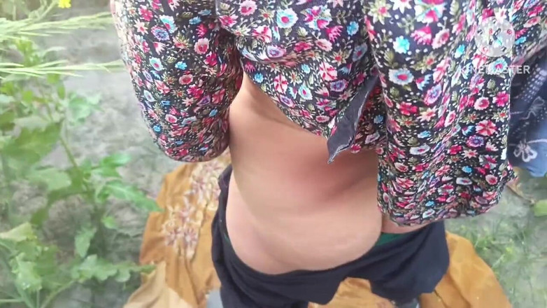 Savita5343: Bölüm - 2. Açık havada dewar yenge domaltarak seks yapıyor