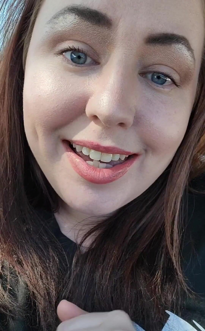 KinkyKatie: 星期天快乐 - 故事时间！