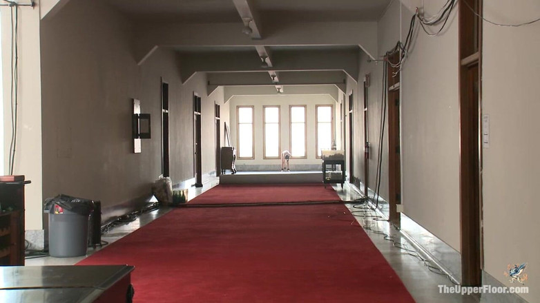 The Upper Floor by Kink: Servisní sezení: cvičení otroků