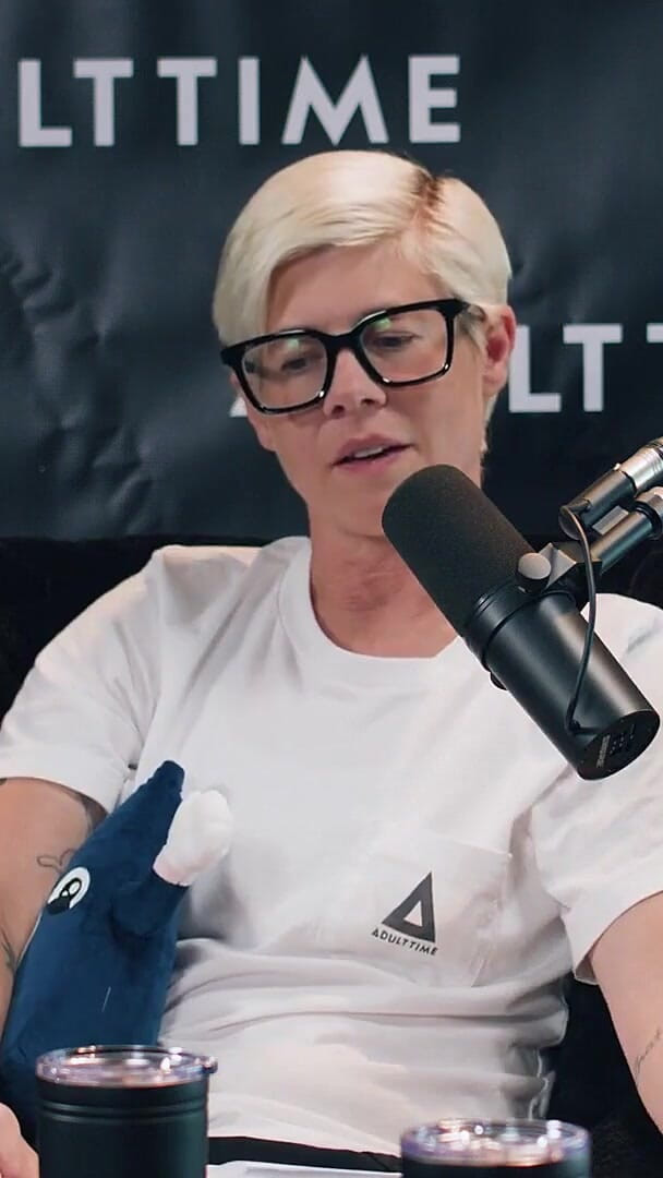 Adult Time Podcast: Avery Jane Fisting, memerah susu dan barangan punggung pisang | Podcast...