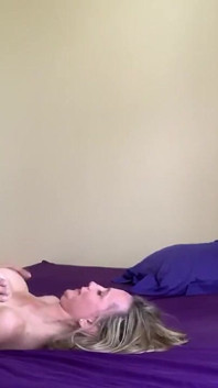 Southern Hotwife Surprise Creampie Pt2