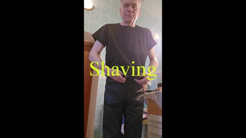 Czes: Shaving