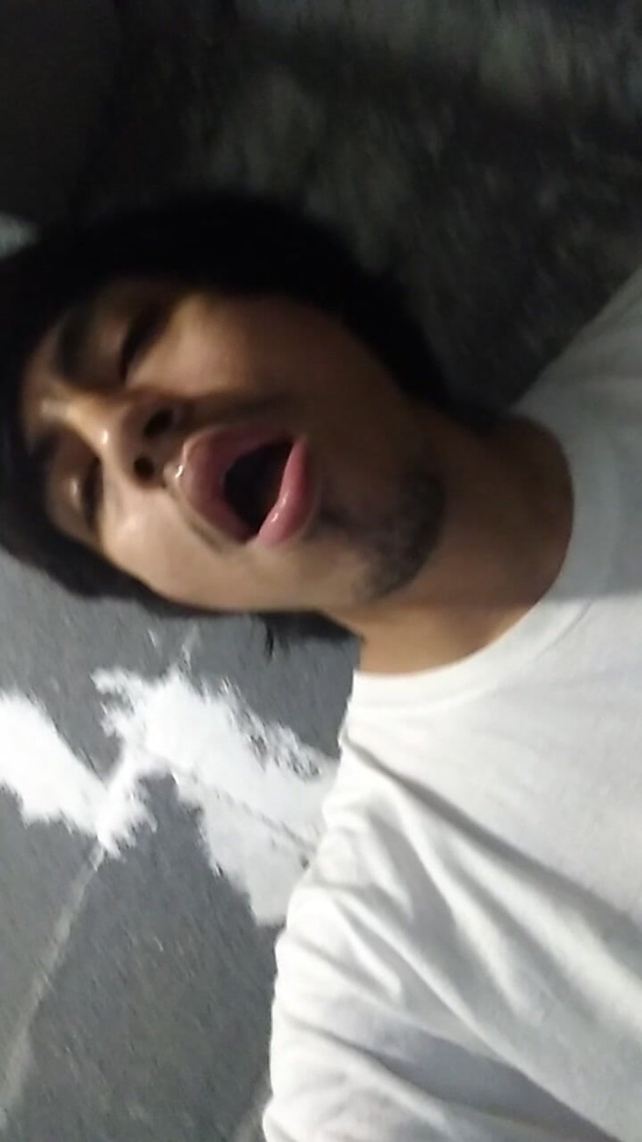 AlexAlejandro13: 내 창녀를 만져줘