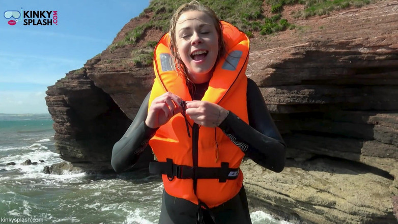 UKCuteGirl Lucy Lauren: Záchranná vesta JOi neprene škádlení, odmítnutí a odpočítávání mrdky