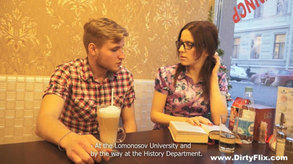 She is Nerdy: Сперма на окуляри ботану