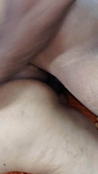 Heiße Asiatische Hausmädchen Bekommt Von Ihrem Chef Creampie Beladen.