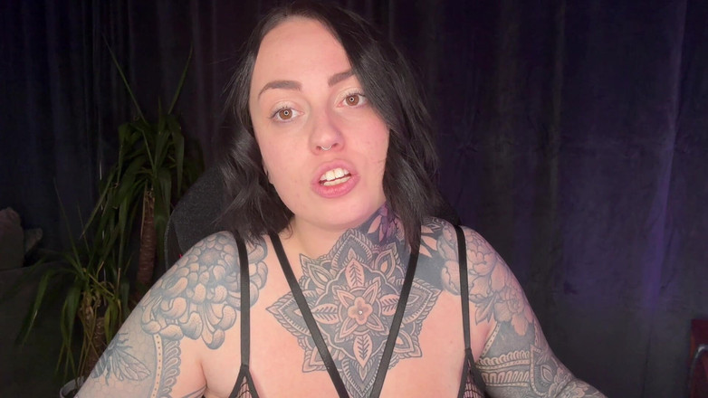 Miss Valentina: ヒットリストのファンタジー