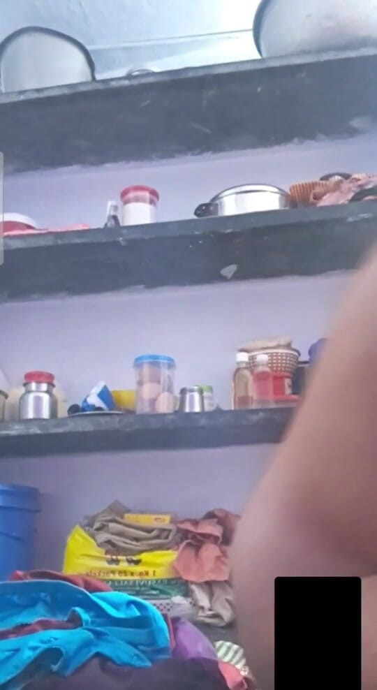 Jayaselvi: Blue Bra Perkhidmatan Panggilan Video Coimbatore Makcik