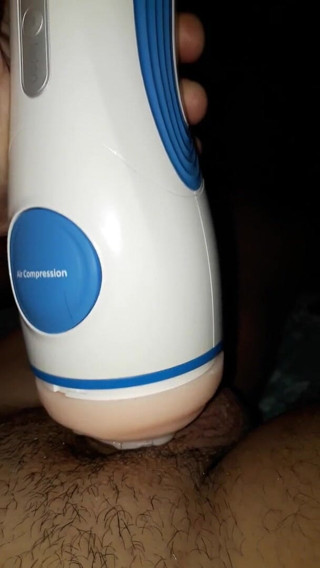 Porcelli: First time my girlfriend makes me cum with vibrating masturbator