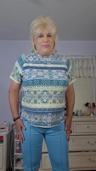 Victoria Lecherri: Une Mamie Douce Et Pulpeuse Aimante