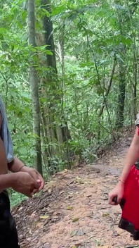 A Mi Culona Latina Hermanastra Le Encanta Ir Al Bosque Conmigo Para Aprovechar Estar Solos Y Le Una Rica Cogida.