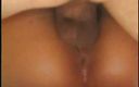 VOP Hot Butts: Rubia culona destrozada en su coño al aire libre