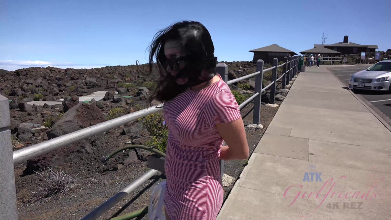 ATK Fans (Girlfriends): Virtueller Urlaub hawaii mit Karlee Grey 3/6