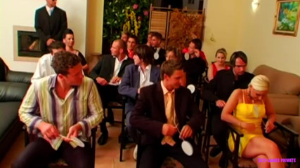 Czech Pornzone: Bisexual ass auction