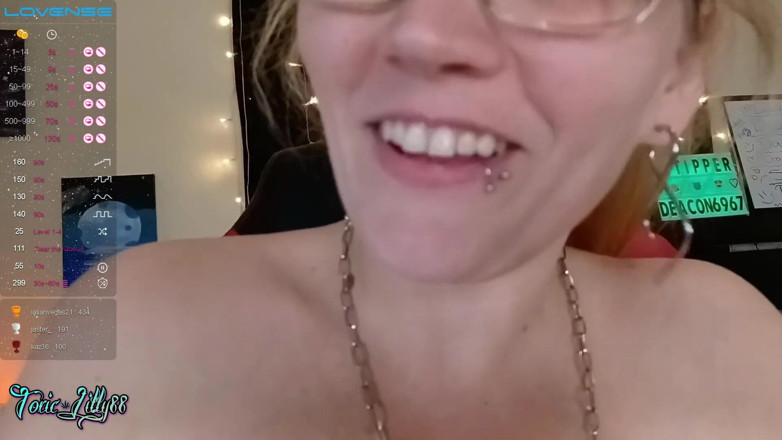 ToxicLilly88: ToxicLilly88 cam clips #13
