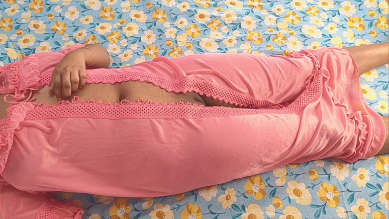 Piya pori: 야생의 필요로 분출하는 비명을 지르는 의붓이스터의 몸