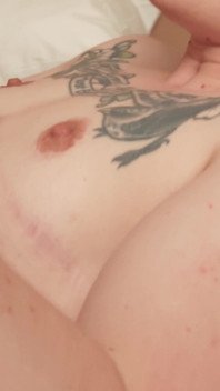 Chceš se mnou podvádět? Trans žena šuká trans muže