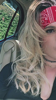 Kylie Babes Smoking Fetish Car Play thumbnail