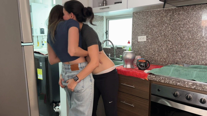 scarlettandc: Лесбійська компіляція