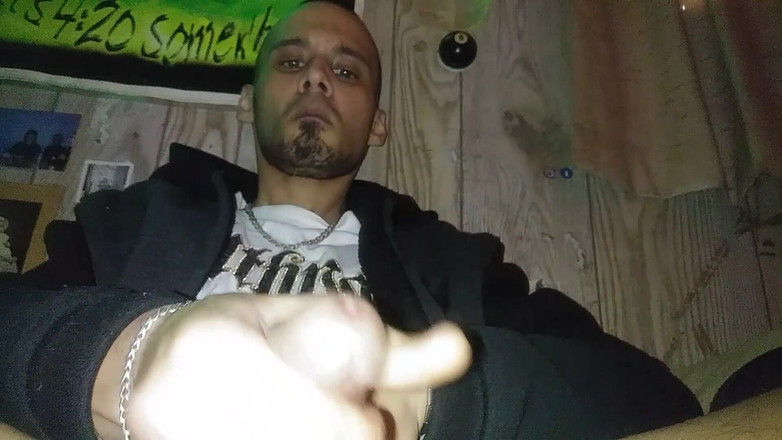 KingSpade: Guarda mentre viene in pura estasi