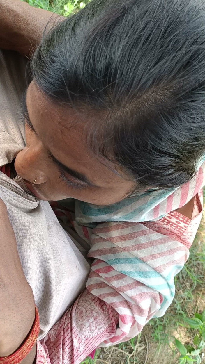Sexy_Vandana: Gave His Beloved Girlfriend Water by Sucking His Cock in...