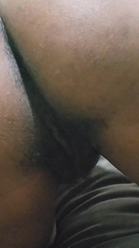 Büyük çıplak götlü muhteşem kadınları aşk deliklerini yalatıyor ve büyük götlü porno tüpünde sikiliyor görebilirsiniz