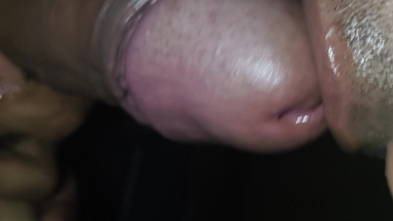 Sa123bh: Индийский жесткий хуй и глубокая глотка трахает рот в комнате