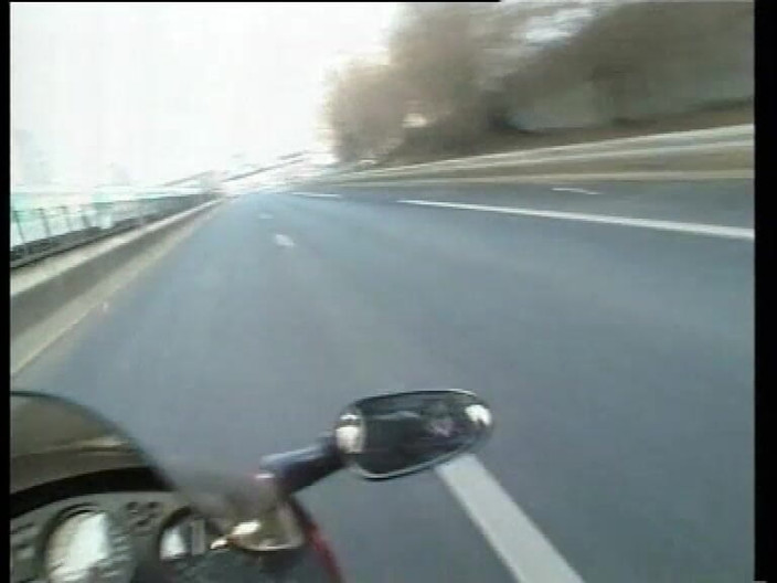 Real porno and movies XXX: Lisa हर जगह चुदाई करती है और सब कुछ अपने मुंह, गांड और चूत में लेती है।