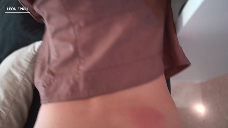 Leonie-Pur: Wow! Two intense orgasms for me before your sperm squirts...