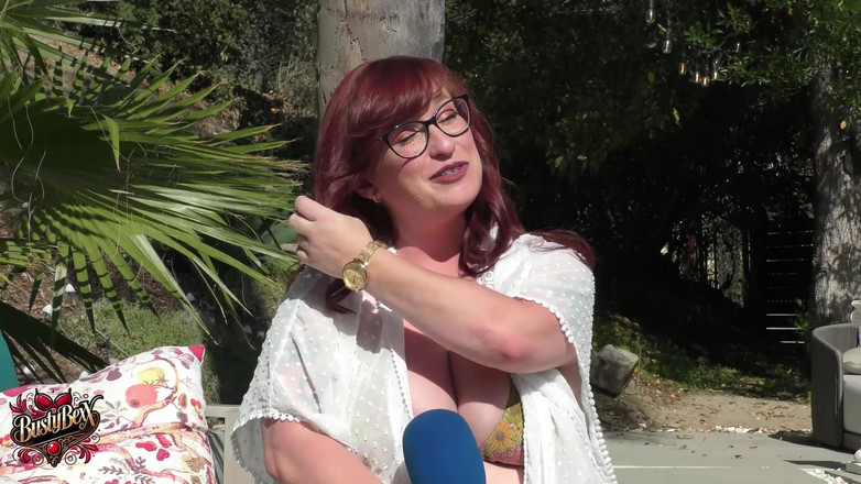 Busty Bexx: Casting, Salope Sur Le Canapé