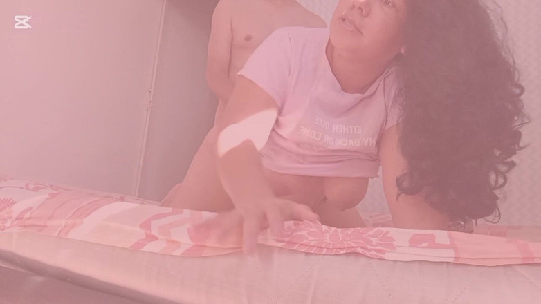 Valkyrie and Luigy Couple: Novia garganta profunda experta linda y caliente