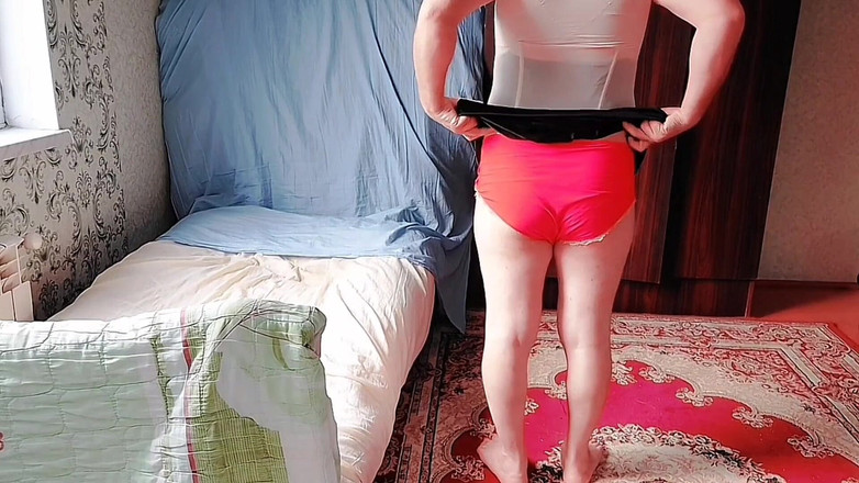 Kitty_Cross: Brincalhona Femboy seduzindo você com olhares