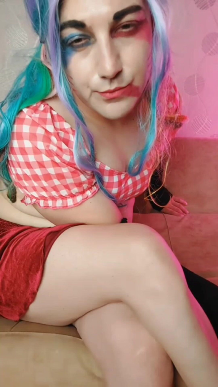 Kitty_Cross: Harley Quinn Femboy Seduction Secrets