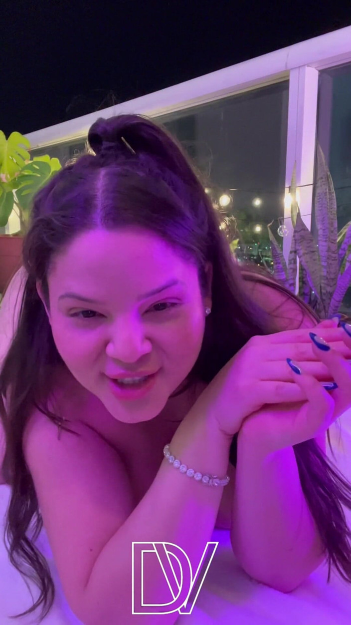 Dani Valentina: Stroke While I Tease You - Curvy BBW Dani Valentina
