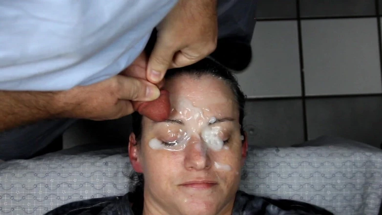 Dirty Dees: Dirty Dees Getting Her Face Unloaded on in a Fantastic...