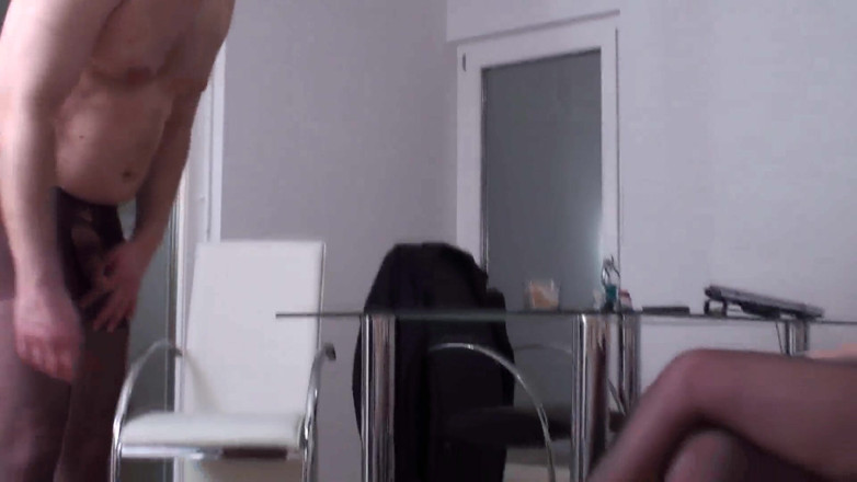Femdom Austria: The human pee collector