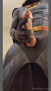 Batman's Big Cock and Big Cumshots Custom Video for a Fan of Sixxbig