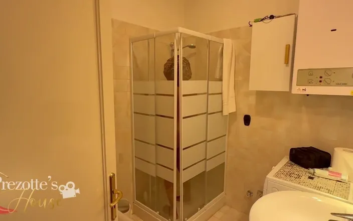 Prezottes_House: Doing Some Slutty Things in the Bathroom with My Friend