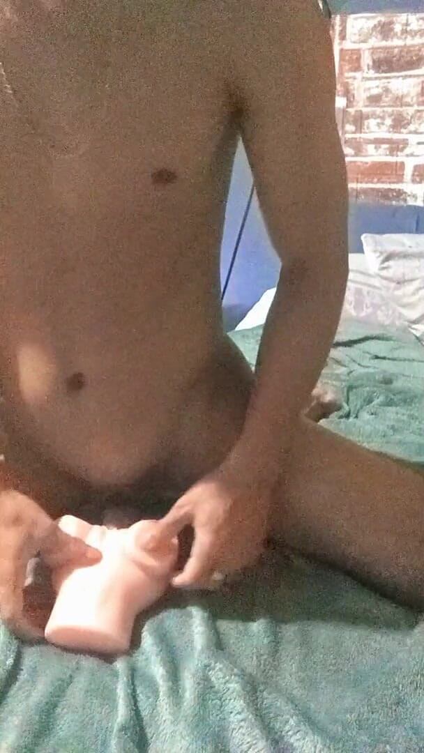 Fucking a Fake Pussy! (RogueSonX)