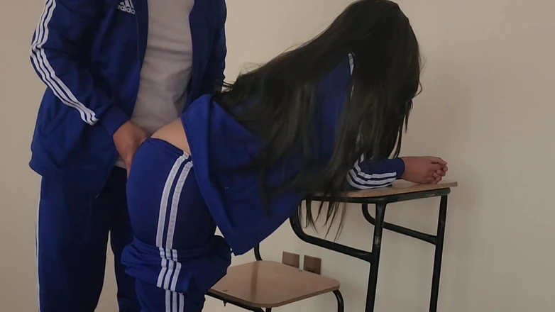 Astrid Cute: Slutty Student Fucking Without a Condom