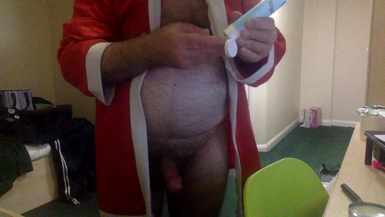 Coach Karl dude lodge: Сперма на Санта