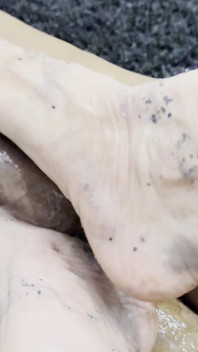 Ruined Orgasm with Very Dirty and Sweaty Feet From Empressbella