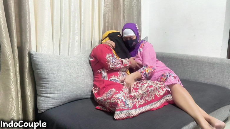 Indo Couple: Індо-лесбіянка тербайка, найкраща індо-лесбіянка