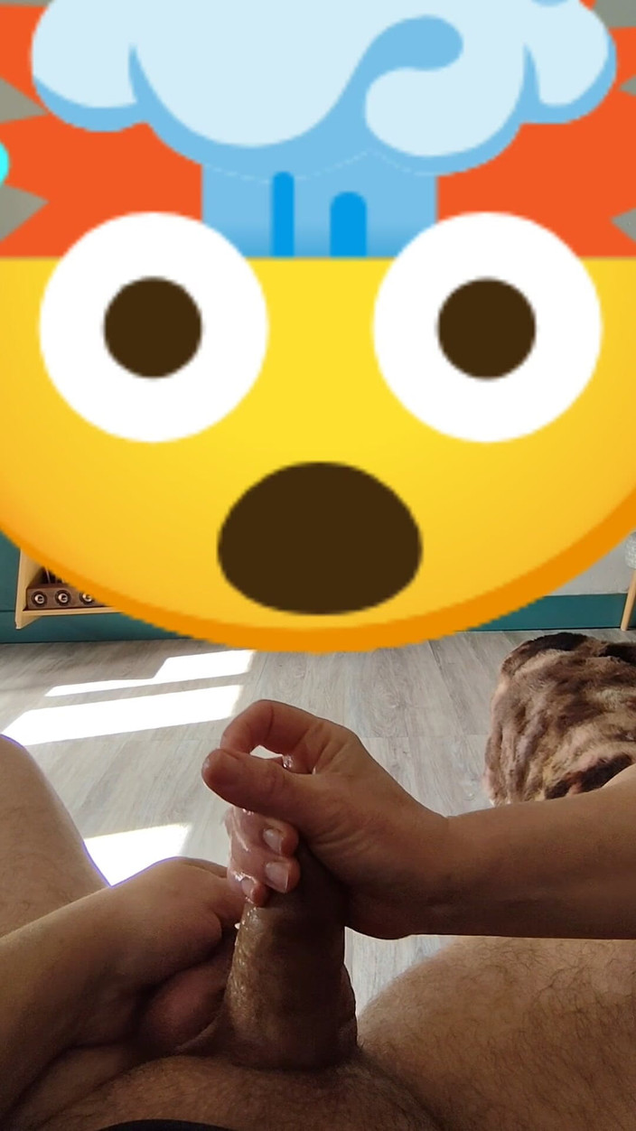 Ours: Cel mai bun prieten al meu mă masturbează să testez...