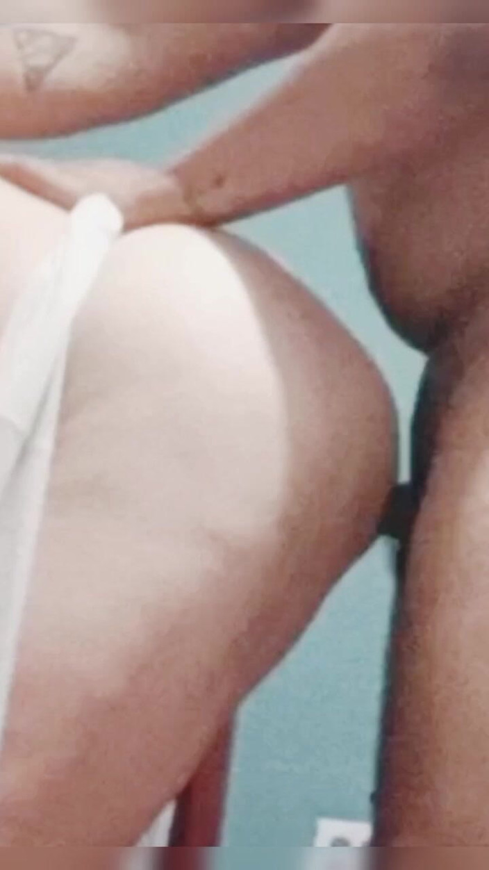 Sofixxx: 새엄마와 의붓여동생에게 하는 최고의 강아지 섹스 금기 섹스