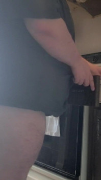 Washing Dishes with My Ass Out:3 Kinda Boring, but I Think Its Cute...